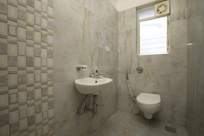 Bathroom Image of 975 Sq.ft 2 BHK Apartment / Flat for sale in Somani Towers, Punawale Pune for Rs. 7500000