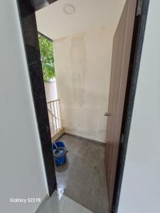 Bathroom Image of 1017 Sq.ft 2 BHK Apartment / Flat for sale in Vista Vivanta, Dudulgaon Pune for Rs. 4600000