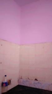 Bedroom Image of 700 Sq.ft 2 BHK Builder Floor for rent in LDA Colony Lucknow for Rs. 7000
