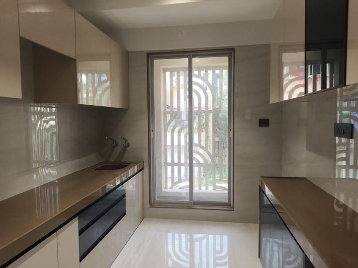 Decent Evoq Main Image 1