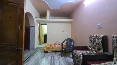 Living Room Image of 400 Sq.ft 1 BHK Apartment / Flat for rent in Pitampura New Delhi for Rs. 17000