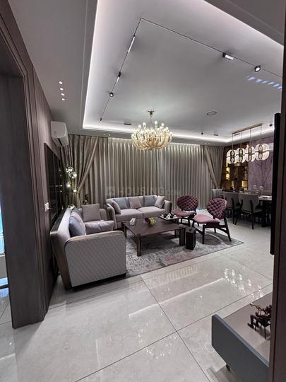 Vamana Arvindam Main Image 1