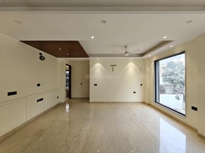 Hall Image of 1800 Sq.ft 3 BHK Builder Floor for sale in Model Town New Delhi for Rs. 42500000