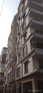 Image of 1900 Sq.ft 4 BHK Apartment / Flat for sale in Bangur Avenue, Kolkata for Rs. 12350000