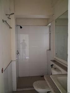 Common Bathroom Image of 1650 Sq.ft 3 BHK Apartment / Flat for sale in DLF Capital Greens, Karampura New Delhi for Rs. 27000000