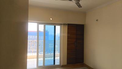 Bedroom Image of 1075 Sq.ft 2 BHK Apartment / Flat for sale in Gaur City 7th Avenue, Noida Extension Greater Noida for Rs. 8500000