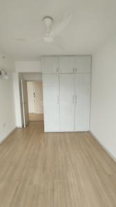 Bedroom Image of 1800 Sq.ft 3 BHK Apartment / Flat for sale in DLF The Skycourt, Sector 86 Gurgaon for Rs. 26000000