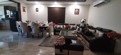 Hall Image of 2250 Sq.ft 3.5 BHK Builder Floor for sale in Sector 76 Faridabad for Rs. 18500000