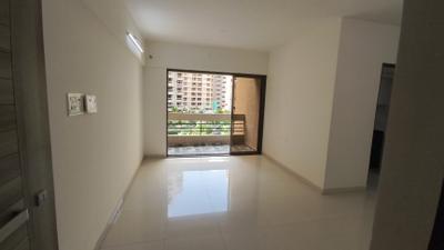 Evershine Amavi 303 Living Room 3