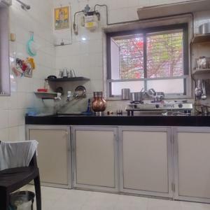 Kitchen Image of 380 Sq.ft 1 BHK Apartment / Flat for rent in Shatrunjaygiri CHS, Kandivali East Mumbai for Rs. 25000