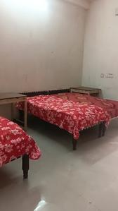 Bedroom Image of मात्र छाया BOYS PG in Chipiyana Buzurg, Ghaziabad