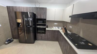 Kitchen Image of 2400 Sq.ft 3 BHK Apartment / Flat for sale in Central Park Resorts, Sector 48 Gurgaon for Rs. 72500000