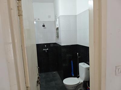 Bathroom Image of 2150 Sq.ft 4 BHK Villa for rent in Aakriti Aquacity, Ratanpur Bhopal for Rs. 15000