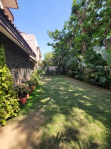 Image of 6399 Sq.ft 6 BHK Villa for sale in Thaltej, Ahmedabad for Rs. 160000000