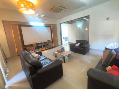4 BHK Flat
