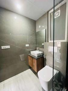 Bathroom Image of 800 Sq.ft 1 BHK Apartment / Flat for rent in Model Town Ludhiana for Rs. 17500