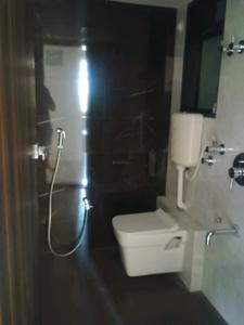 Common Bathroom Image of 555 Sq.ft 1 BHK Apartment / Flat for sale in Shreeram Shivaay Fortune, Dombivli West Thane for Rs. 4120000