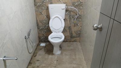 Bathroom Image of 802 Sq.ft 1 BHK Apartment / Flat for rent in Shantam Hills, Bhesan Surat for Rs. 14000
