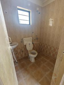 Bathroom Image of 1018 Sq.ft 3 BHK Apartment / Flat for sale in BDA BDA Gunjur Housing Project, Gunjur Bengaluru for Rs. 6500000