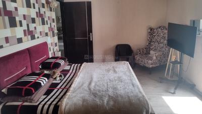 Bedroom Image of 1346 Sq.ft 3 BHK Apartment / Flat for sale in ABA Cleo County, Sector 121 Noida for Rs. 35000000