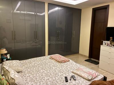 Bedroom Image of 2700 Sq.ft 4 BHK Builder Floor for sale in Gulmohar Park New Delhi for Rs. 130000000