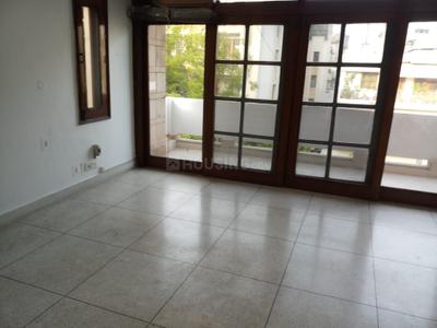 Bedroom Image of 2250 Sq.ft 2 BHK Builder Floor for rent in New Friends Colony New Delhi for Rs. 60000