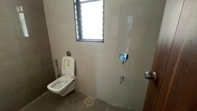 Bathroom Image of 620 Sq.ft 1 BHK Apartment / Flat for sale in Dreams Lynnea A B Wings, Wagholi Pune for Rs. 3500000