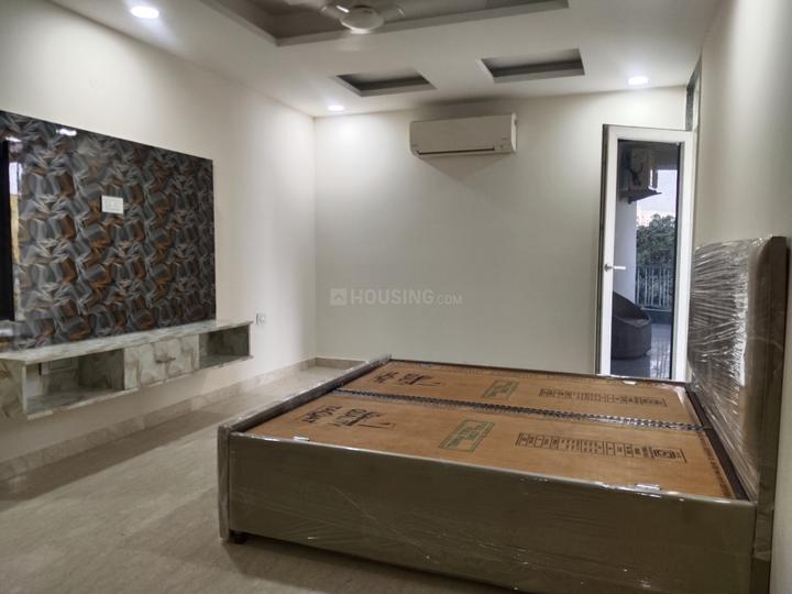 Sector 25, DLF Phase 2 Bedroom 1