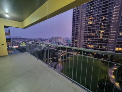 Balcony Image of 4056 Sq.ft 4 BHK Apartment / Flat for sale in Ambuja Utalika Luxury, Mukundapur Kolkata for Rs. 62500000
