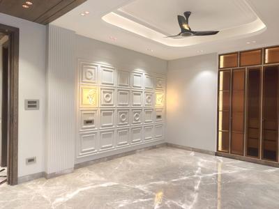 Bedroom Image of 7569 Sq.ft 4 BHK Builder Floor for sale in Neeti Bagh New Delhi for Rs. 255000000