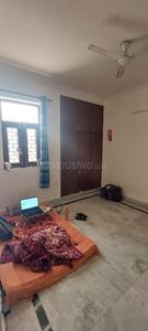 Bedroom Image of 1600 Sq.ft 2.5 BHK Builder Floor for rent in Sector 49 Noida for Rs. 31000