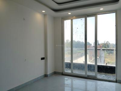 Bedroom Image of 1350 Sq.ft 3 BHK Apartment / Flat for sale in Satbari New Delhi for Rs. 11000000