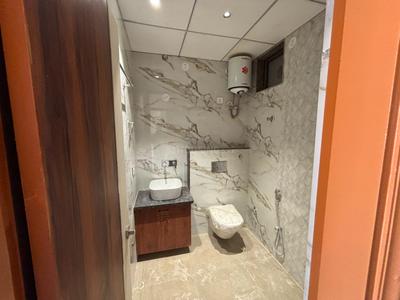 Bathroom Image of 550 Sq.ft 1 RK Apartment / Flat for rent in The ICON, Adarsh Nagar Jaipur for Rs. 18000