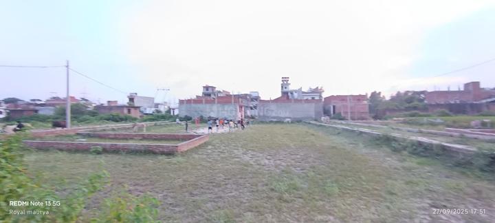 Amausi road Main Image 1