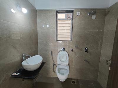 Image of 850 Sq.ft 2 BHK Apartment / Flat for sale in Vile Parle East, Mumbai for Rs. 32000000