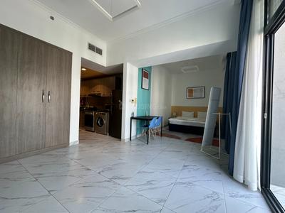 Living Room Image of 624 Sq.ft 1 RK Apartment / Flat for sale in Jumeirah Village Dubai for Rs. 26666090