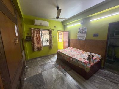 Bedroom Image of 1080 Sq.ft 2 BHK Apartment / Flat for rent in Dum Dum Kolkata for Rs. 22000