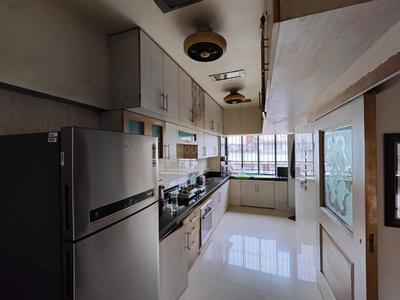 Kitchen Image of 1800 Sq.ft 3 BHK Apartment / Flat for sale in Park Lane Apartments, Bandra West Mumbai for Rs. 45500000