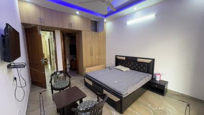 Bedroom Image of 2500 Sq.ft 3 BHK Builder Floor for rent in Sector 52 Gurgaon for Rs. 70000