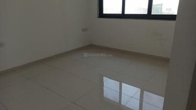 Bedroom Image of 910 Sq.ft 2 BHK Apartment / Flat for sale in Amanora Gold Towers 44 45 And 46, Hadapsar Pune for Rs. 11000000