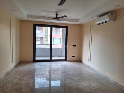 Hall Image of 1999 Sq.ft 3 BHK Builder Floor for sale in Mansarover Garden New Delhi for Rs. 45000000