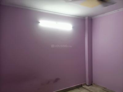 Bedroom Image of 600 Sq.ft 2 BHK Builder Floor for rent in Preet Vihar New Delhi for Rs. 14000