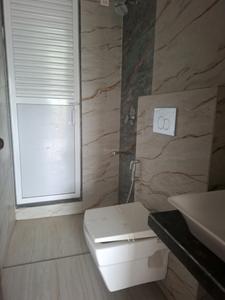 Common Bathroom Image of 950 Sq.ft 2 BHK Apartment / Flat for sale in Kharghar Navi Mumbai for Rs. 8000000