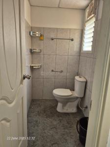Bathroom Image of 887 Sq.ft 2 BHK Apartment / Flat for rent in Urbanrise Revolution One, Padur Chennai for Rs. 30000
