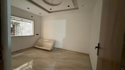 Bedroom Image of 630 Sq.ft 2 BHK Builder Floor for sale in Picnic Garden Kolkata for Rs. 2700000