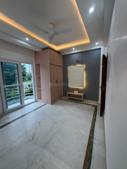 Uppal Southend Main Image 1