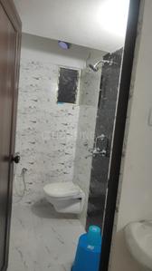 Bathroom Image of 650 Sq.ft 1 BHK Apartment / Flat for rent in Kolkata Airport Quarters Kolkata for Rs. 12000
