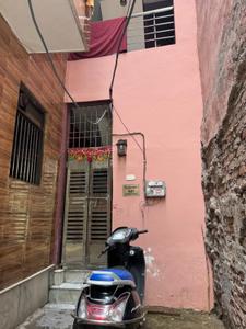 Image of 1188 Sq.ft 6 BHK Independent House for sale in Subzi Mandi, New Delhi for Rs. 6000000