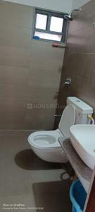 Bathroom Image of 750 Sq.ft 2.5 BHK Apartment / Flat for rent in Malabar County III, Vaishno Devi Circle Ahmedabad for Rs. 28000
