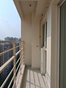 Living Room Image of 1069 Sq.ft 2.5 BHK Apartment / Flat for sale in Paras Tierea, Sector 137 Noida for Rs. 9200000